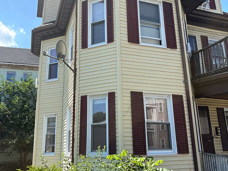 8 Fairbanks St #1 — Photo 15