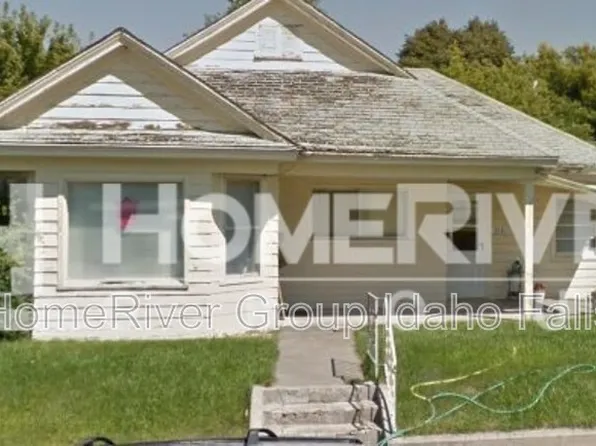 313 1/2 3rd St, Idaho Falls, ID 83401