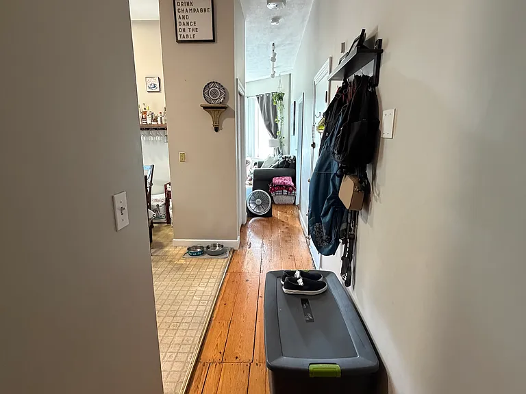 417 Main St #2 — Photo 8