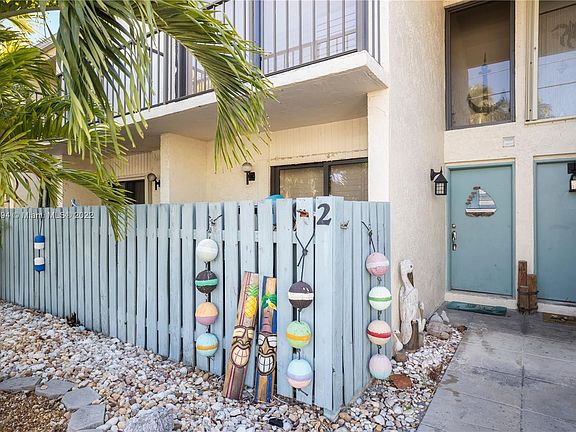 2nd image of 87200 Overseas Hwy APT A2