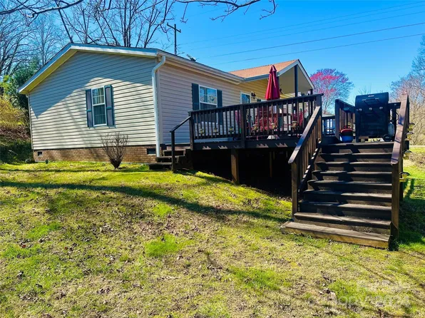 12 Hidden Valley Dr, Marion, NC 28752