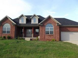584 Meadowcrest Dr, Mt Washington, KY 40047