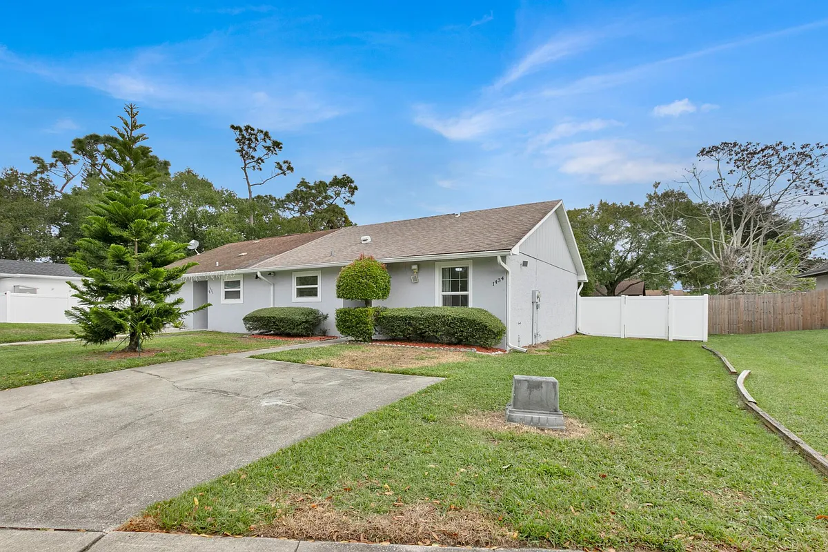Building Photo - 1434 Ravida Cir
