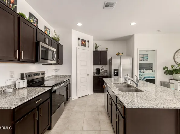 12041 E ASTER Lane, Florence, AZ 85132