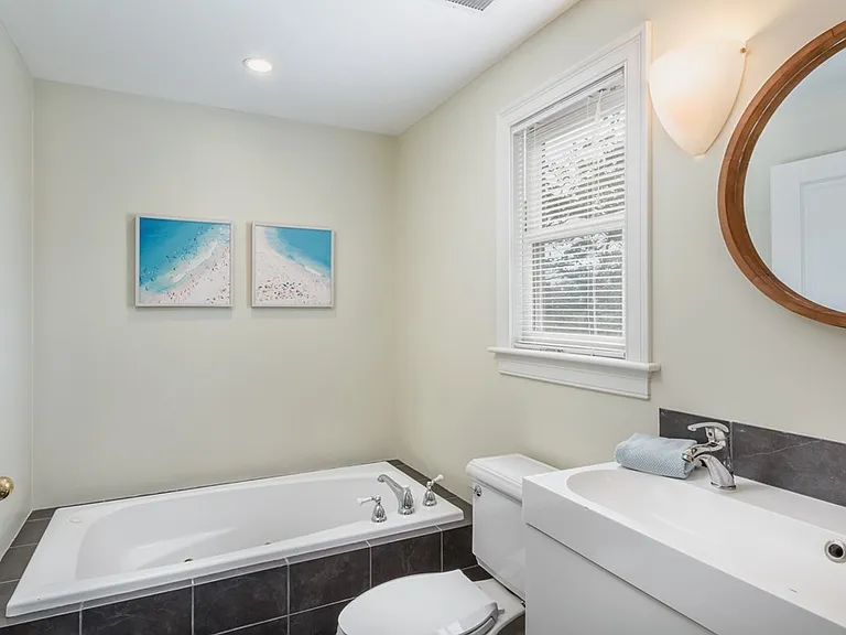 13 Girard Way — Photo 9