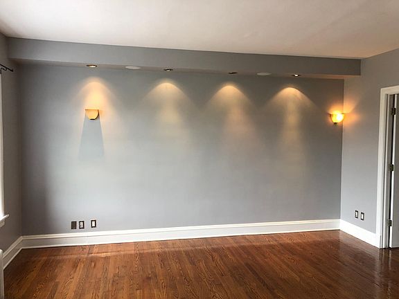 2nd image of 2423 W Pratt Blvd APT 3J