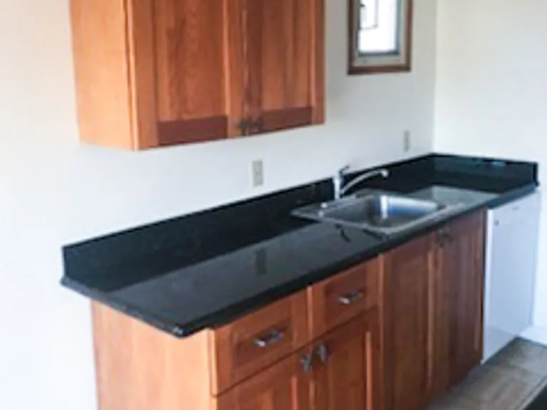 6408 Phinney - Located at the top of Phinney Ridge — Photo 17