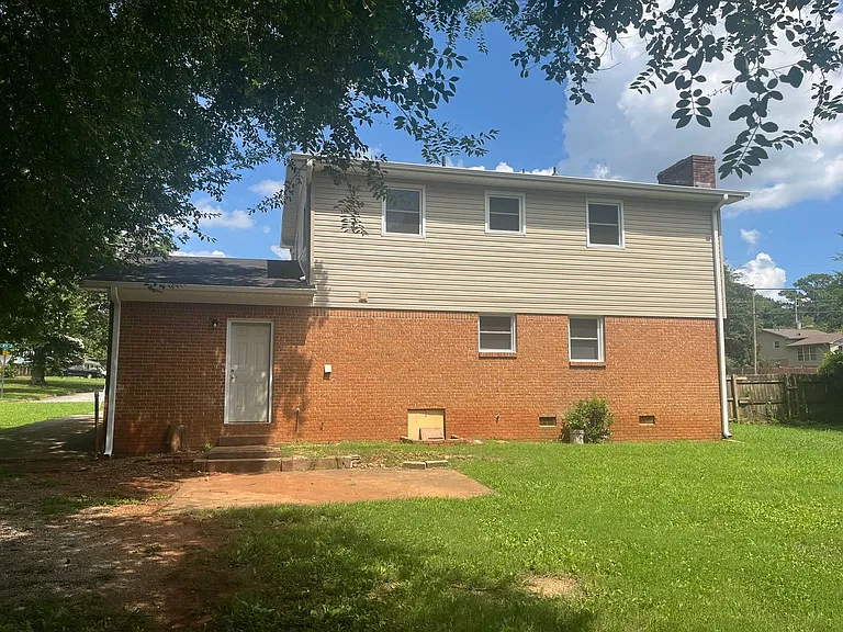 3105 Rita Ln NW — Photo 4
