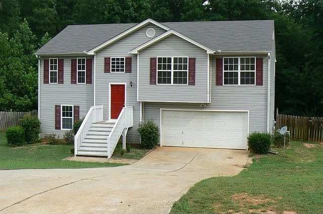 1st image of 784 Moss Side Dr