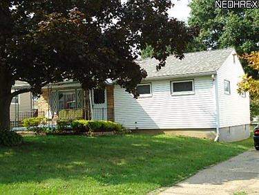 1st image of 1944 Highlawn Ave