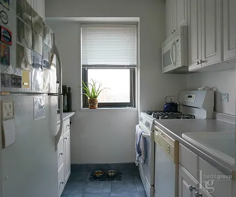 Rented by Hecht Group | media 34