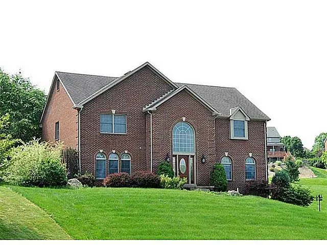 310 Fox Run Dr photo 1