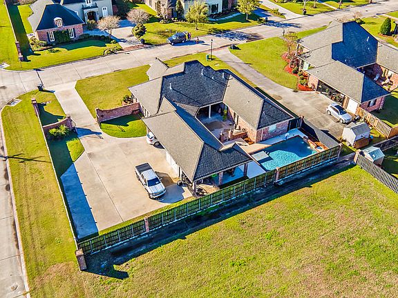 2nd image of 147 Ashton Dr
