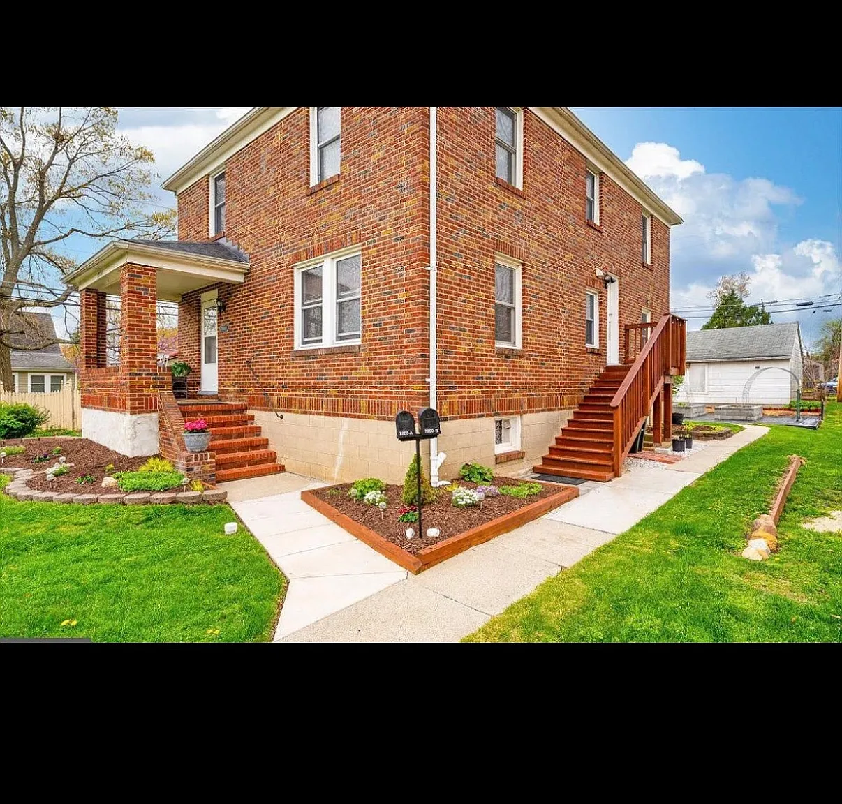 2 bed, 1000 sqft, $1,900 — Photo 2