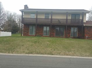 80 Park Dr, Glen Carbon, IL