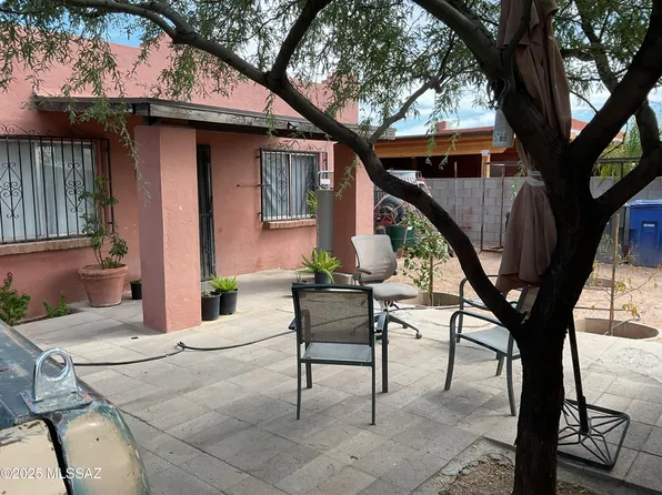 (undisclosed Address), Tucson, AZ 85714
