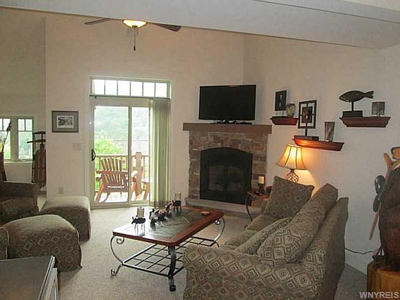 5th image of 2 Mountain View Dr
