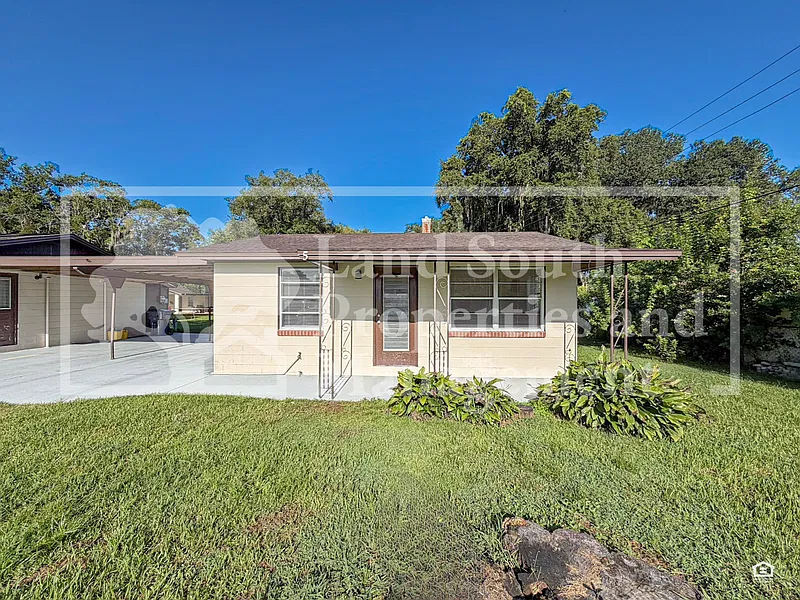 1030 Lakewood Ct #5