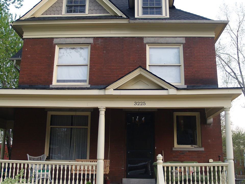 2nd image of 3225 E 10th St