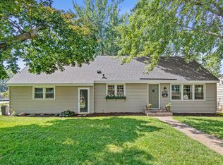 968 Scott St S, Shakopee, MN 55379