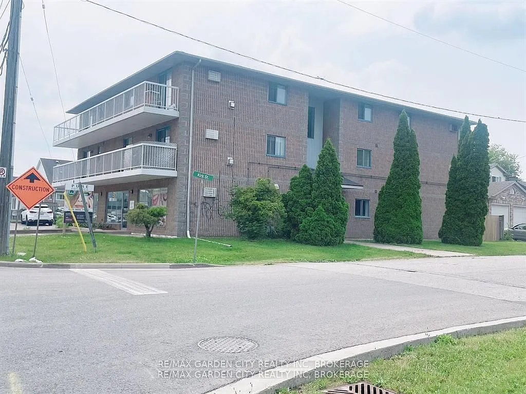 2 bed, $1,700 — Photo 2