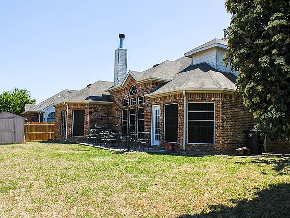 5th image of 3701 Applesprings Dr