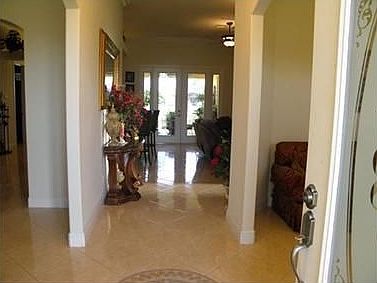 2nd image of 587 SW Bradshaw Cir