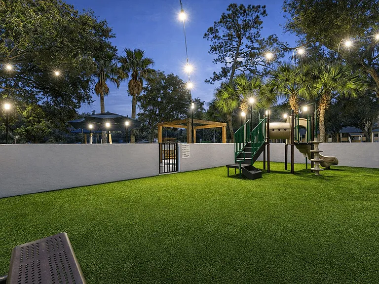 Epic Apartments — Photo 10
