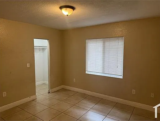 3 bed, 1347 sqft, $3,200 — Photo 4