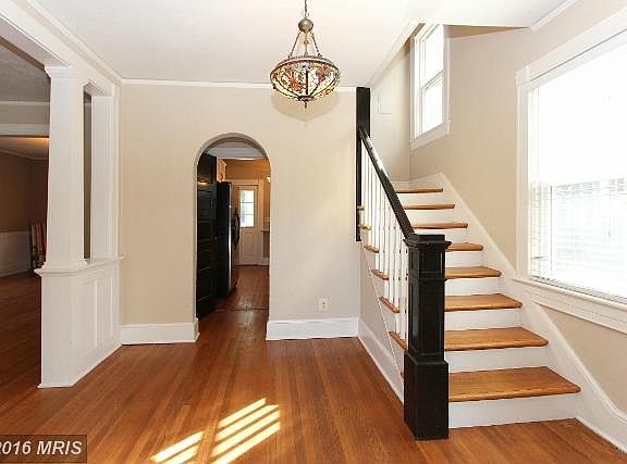 4th image of 1415 Caroline St