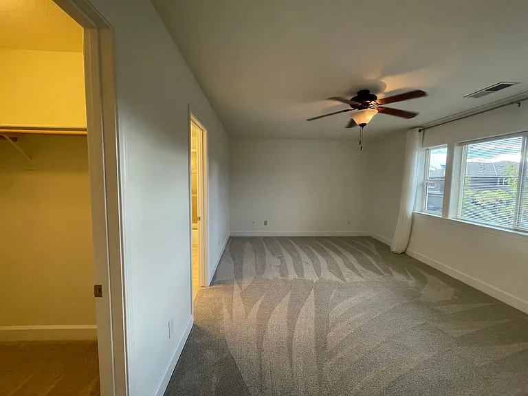 3720 Coastal St — Photo 13