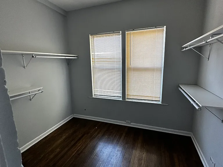 7838 S Paulina St #2 — Photo 8