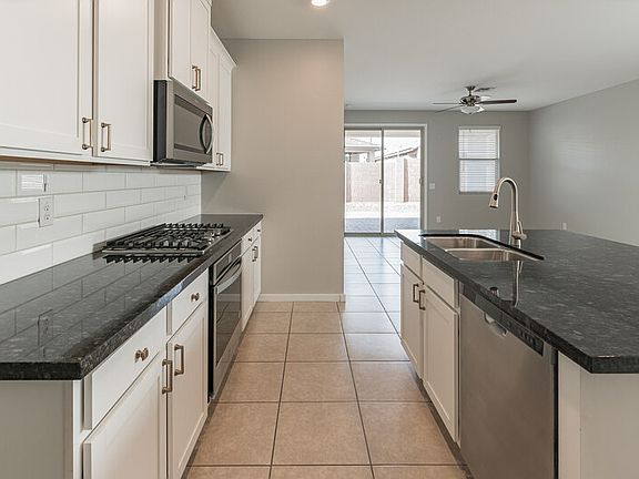 5th image of 13294 N 144th Dr