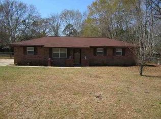 621 Ida St, Slocomb, AL 36375