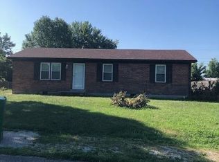 210 Poplar Dr, Lawrenceburg, KY 40342