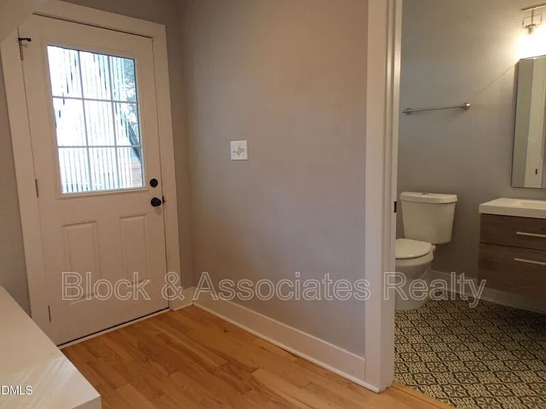 202 Lincoln Ct — Photo 11