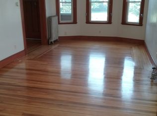 8 Dwyer Cir, Medford, MA 02155