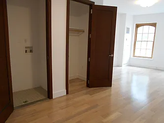 Rented by NY Space Finders Inc.