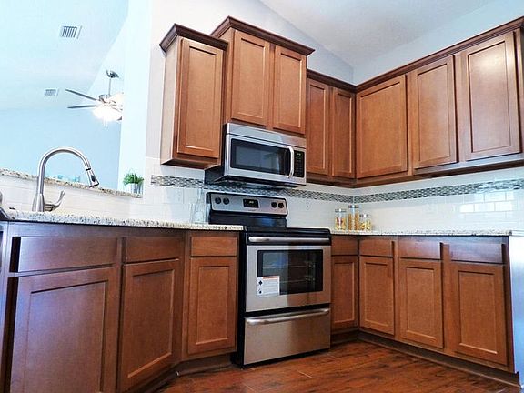 3rd image of 13394 Ashcroft Landing Ct