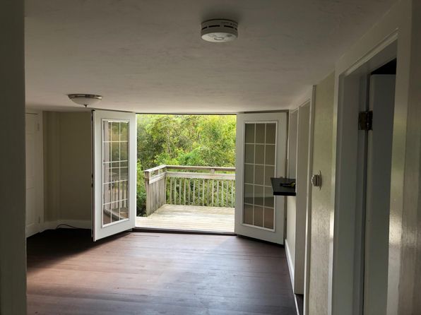 4 Elm St APT C