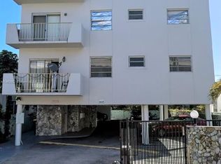 7925 Carlyle Ave APT 301, Miami Beach, FL 33141