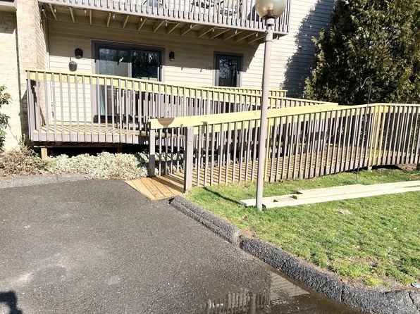 2289 Bedford Street #G15, Stamford, CT 06905