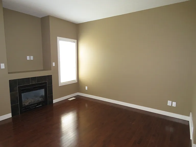 127 Sandstone Est — Photo 5