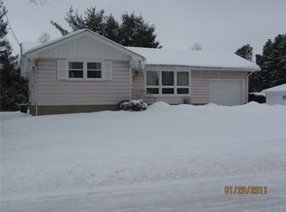 5544 Clover Dr, Fairview, PA 16415