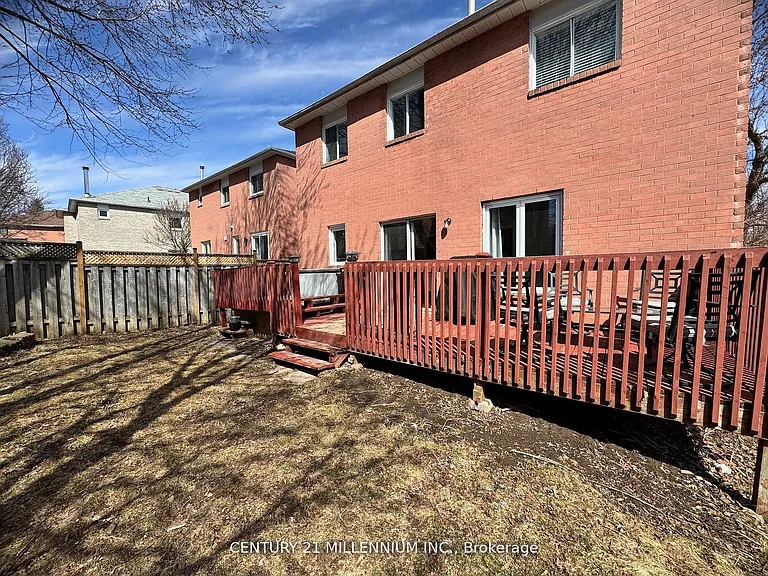 239 Lisa Marie Dr — Photo 36