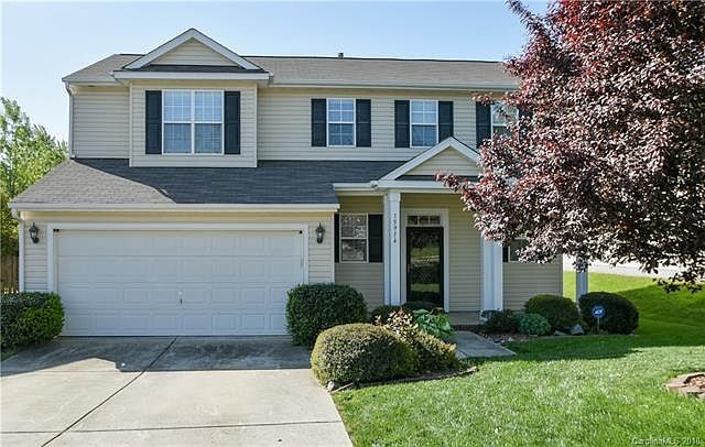 1st image of 15916 Circlegreen Dr