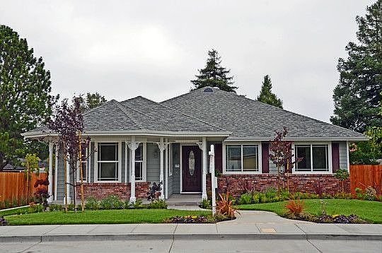 1st image of 3751 La Costa Ave