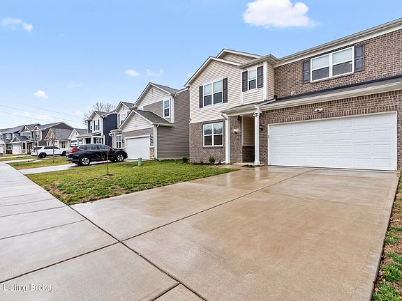 3rd image of 12038 Wooden Trace Dr