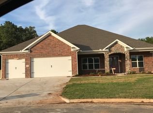 10 Georganne Cove, Little Rock, AR 72223