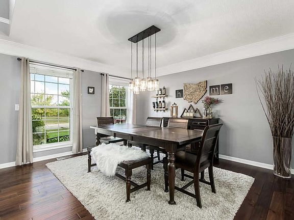 5th image of 5653 Tayside Cir